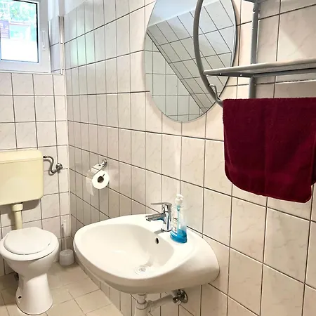 Konukevi Goldschmiedt Vendeghaz Palkove